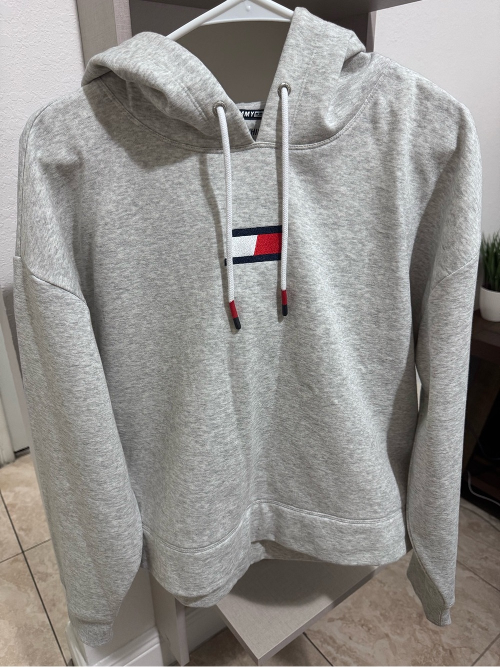 Tommy Hilfiger Light Grey Pullover Hoodie with Flag Detail